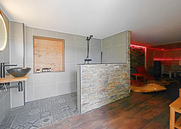 Alte Foersterei - Komfort-fewo Hochsitz Mit Pool & Sauna 아파트