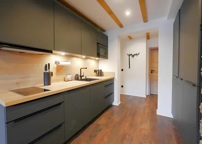 아파트 Alte Foersterei - Komfort-fewo Hochsitz Mit Pool & Sauna